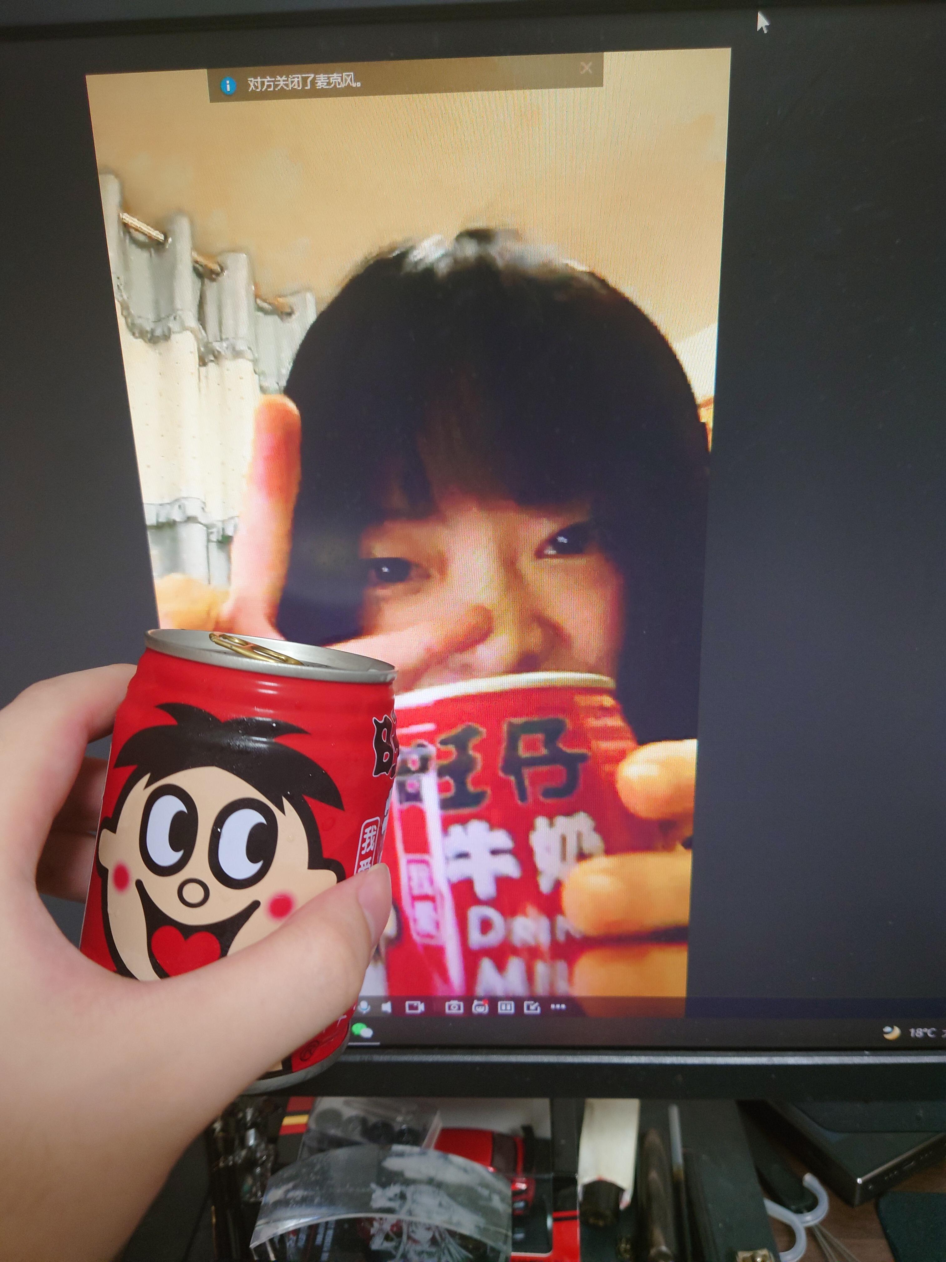 千里共干杯